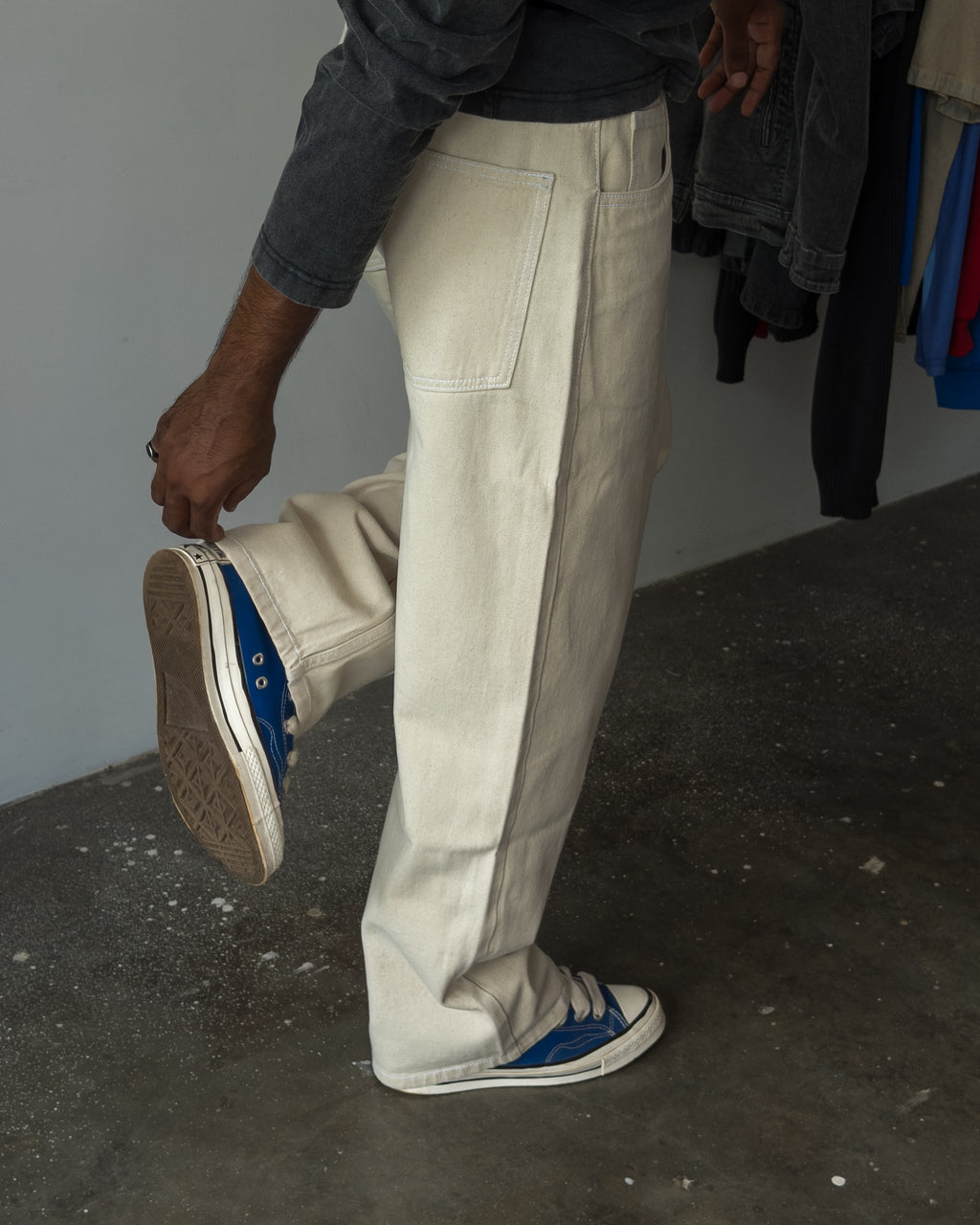 14OZ ECRU BAGGY JEAN