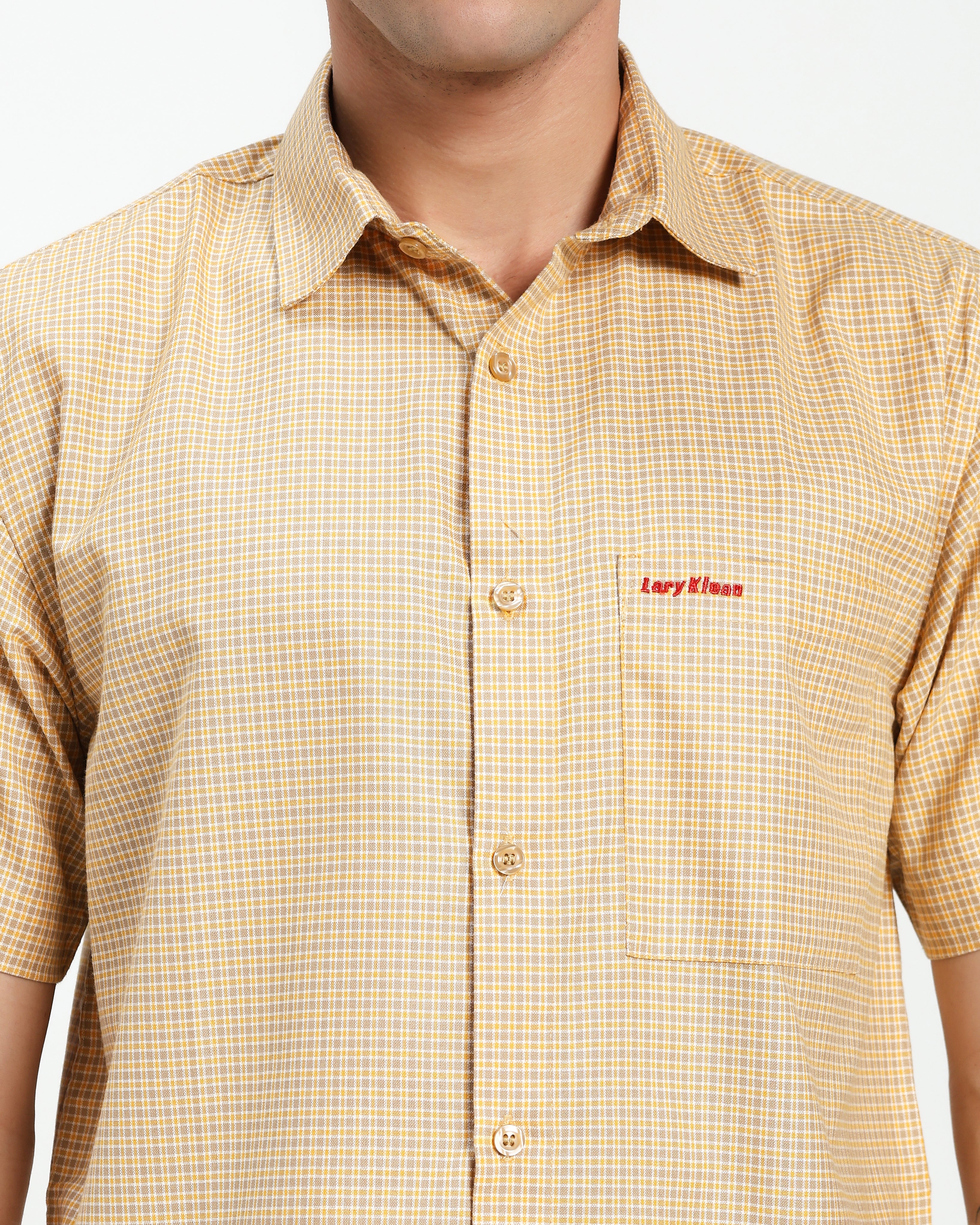 RELAXED FIT SHORT SLEEVED SHIRT