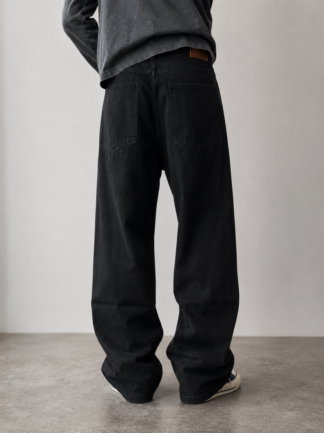 13OZ BAGGY BLACK JEAN