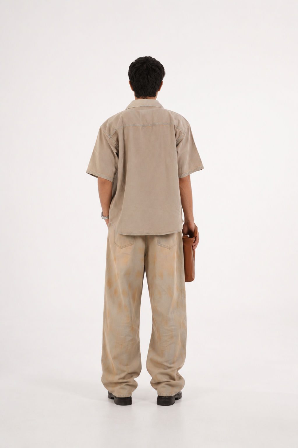 MUD WASHED BAGGY FIT JEAN