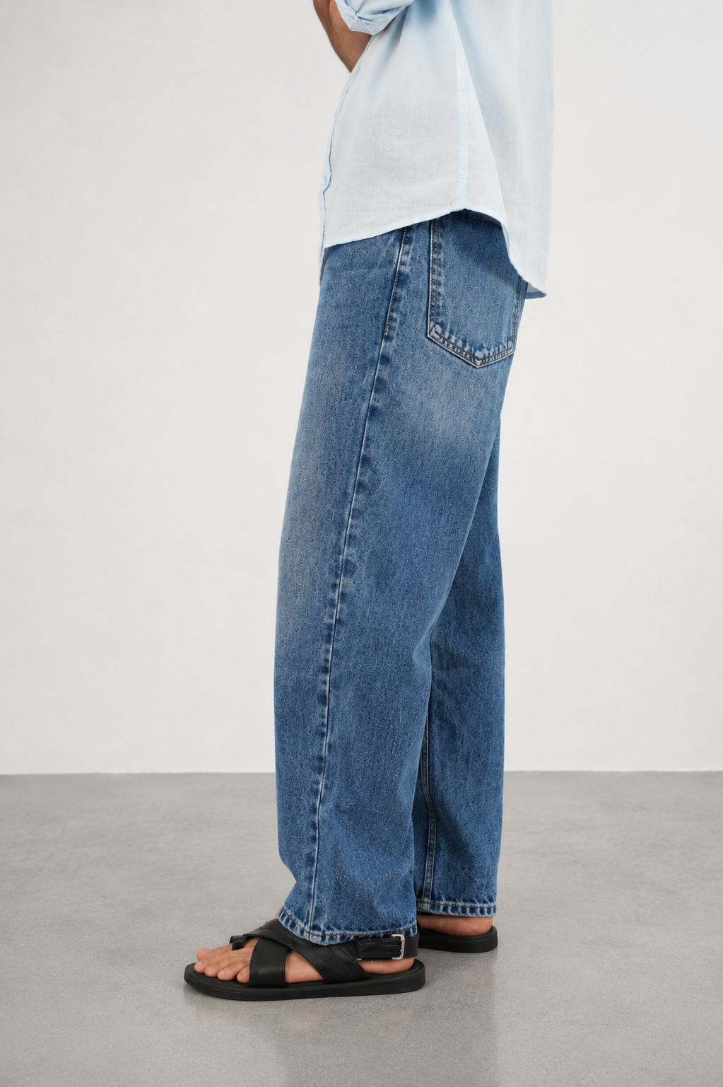 14 OZ MID INDIGO WASHED LOOSE FIT JEAN