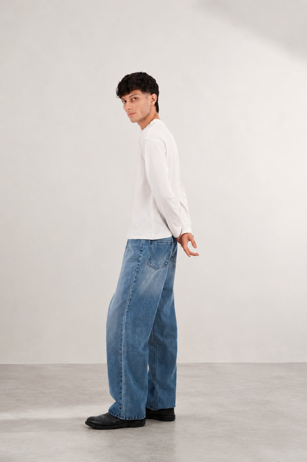 14 OZ MID INDIGO WASHED BAGGY FIT JEAN