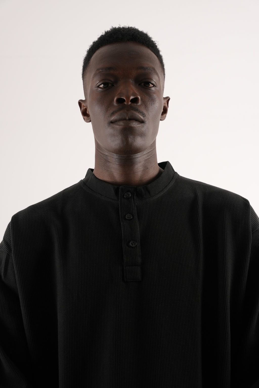HENLEY WAFFLE LONG SLEEVE T-SHIRT - BLACK