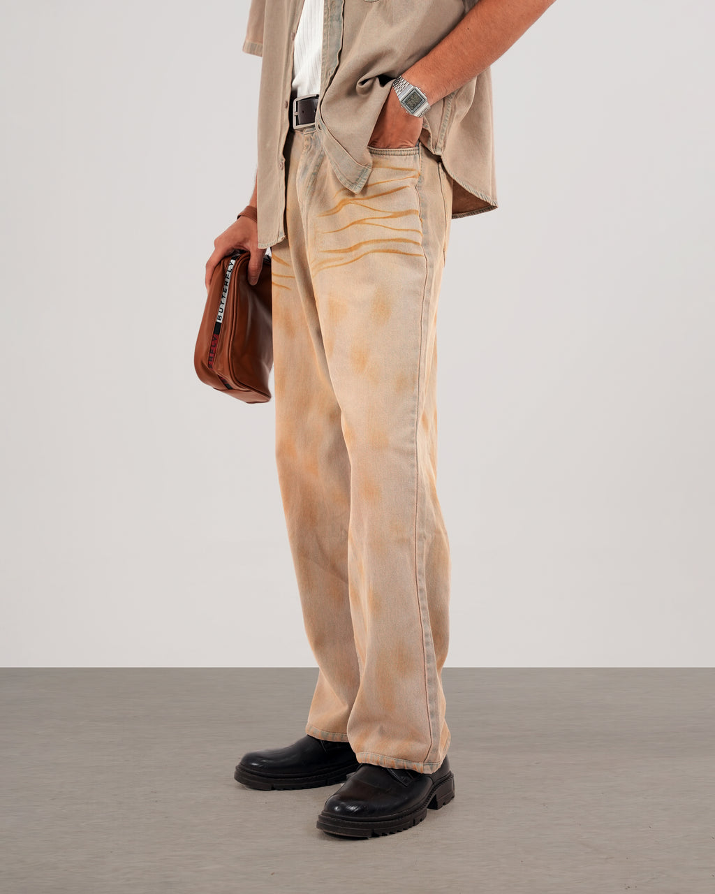 MUD WASHED BAGGY FIT JEAN