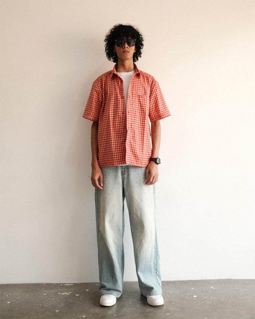 RELAXED FIT SHORT SLEEVED SHIRT