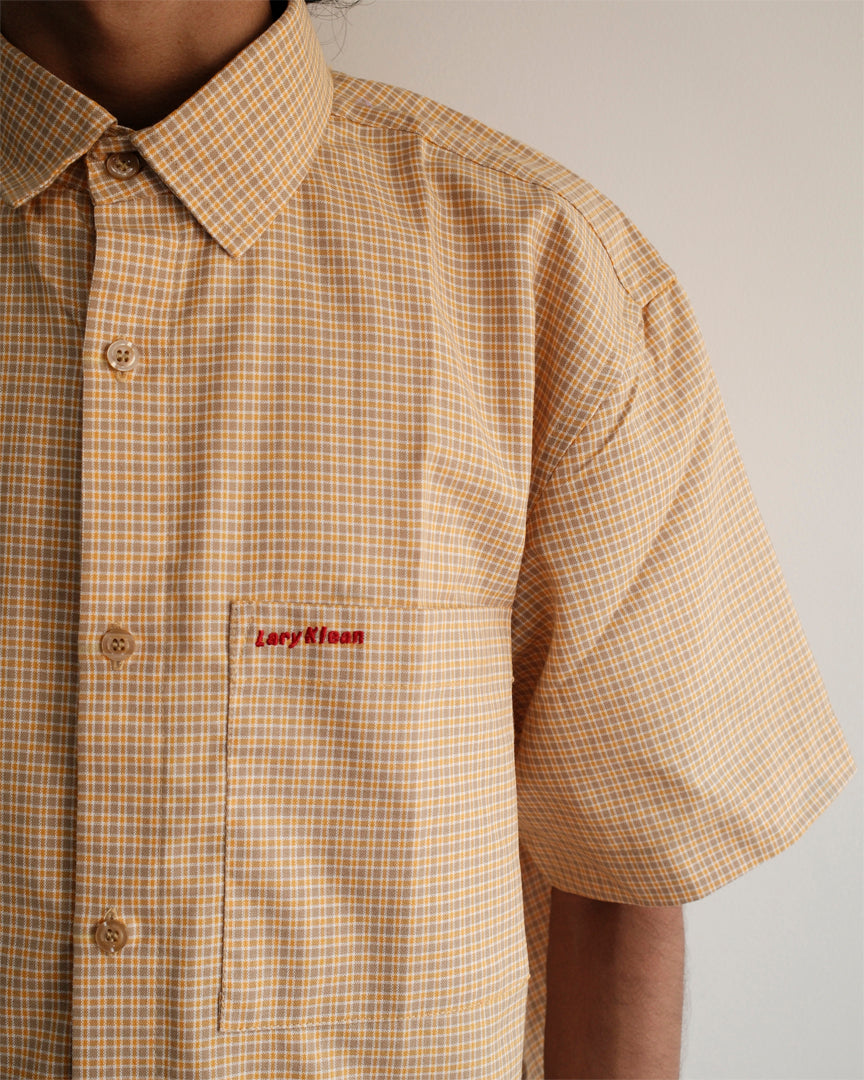 RELAXED FIT SHORT SLEEVED SHIRT