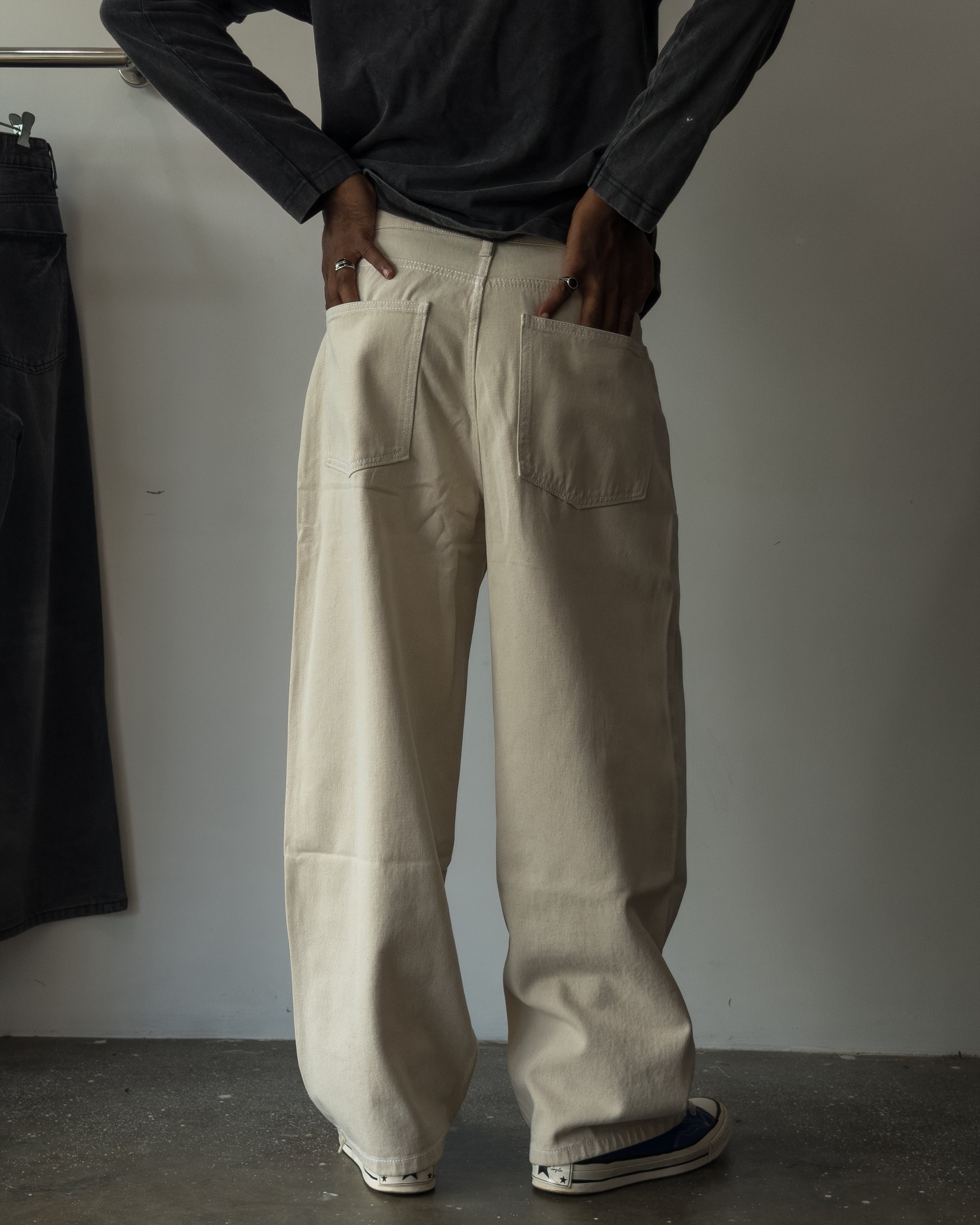 14OZ ECRU BAGGY JEAN