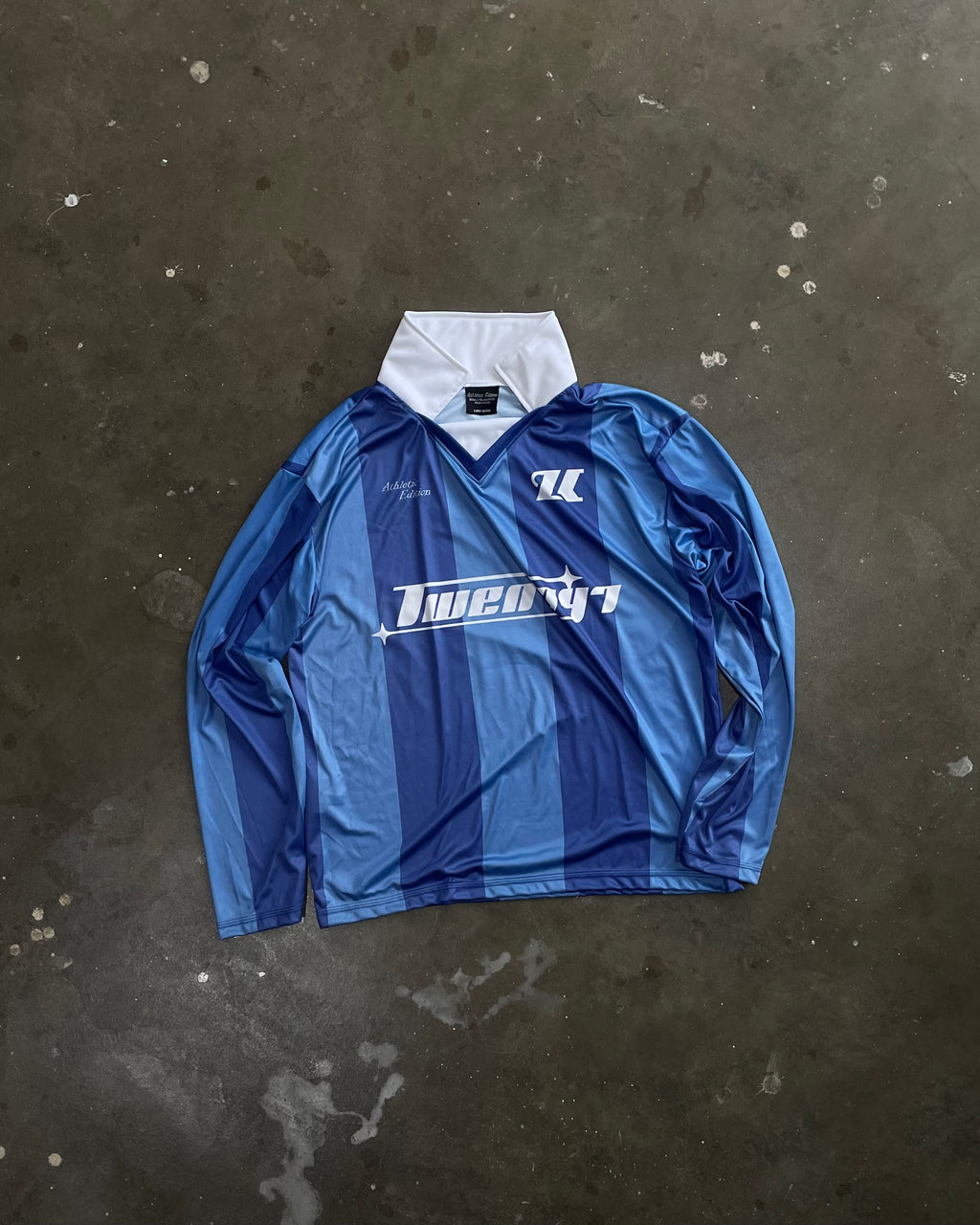 TWEN7Y7 SKY ATHLETIC JERSEY - LONG SLEEVE