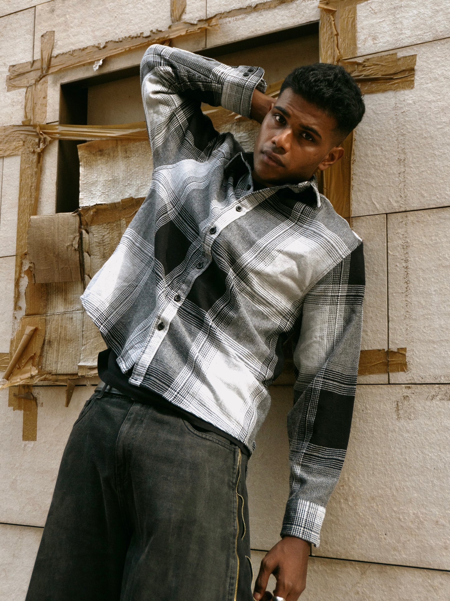 RELAXED FIT JUTE SHIRT - BLACK